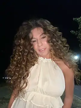 Snapshot of Marilyn_La_Rose chatting on July 20, 2026, 8:55 pm Marilyn La Rose online show from July 20, 2026, 8:55 pm