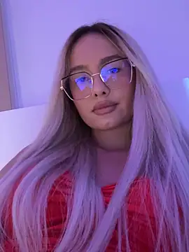 Snapshot of mollyxxx chatting on September 15, 2025, 11:21 am mollyxxx online show from September 15, 2025, 11:21 am