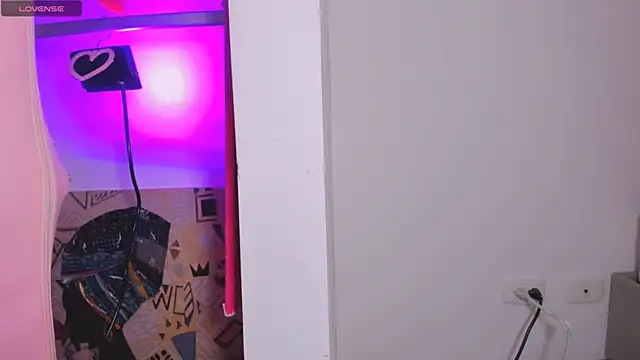 Snapshot of KataFerreira777 chatting on September 14, 2025, 12:22 am KataFerreira777 online show from September 14, 2025, 12:22 am