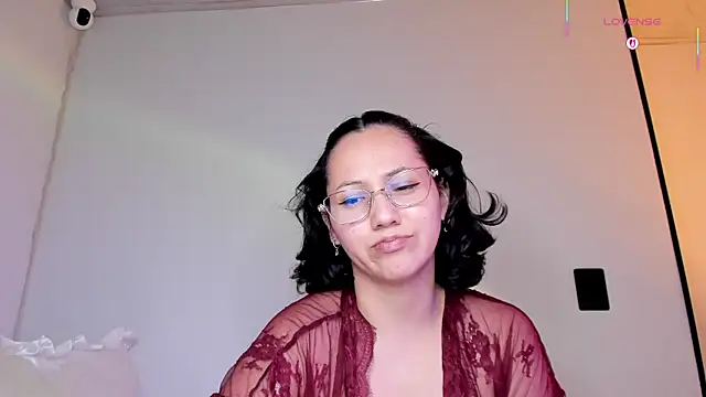 Anyi 1 online show from July 17, 2026, 2:42 am