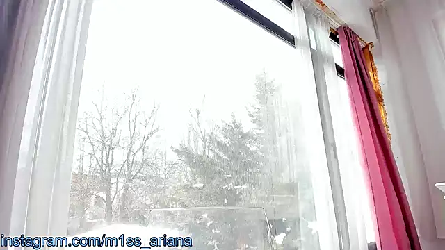 Snapshot of Miss_Ariana_ chatting on February 22, 2025, 11:24 am Miss Ariana online show from February 22, 2025, 11:24 am