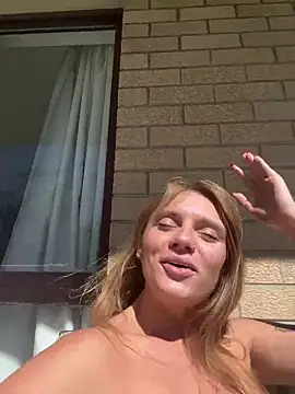 jessieamy online show from April 20, 2026, 5:10 am