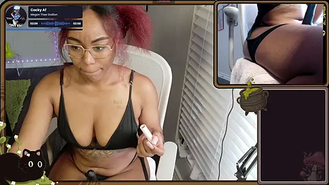 Snapshot of Cheybaaee chatting on May 21, 2026, 10:40 pm Cheybaaee online show from May 21, 2026, 10:40 pm