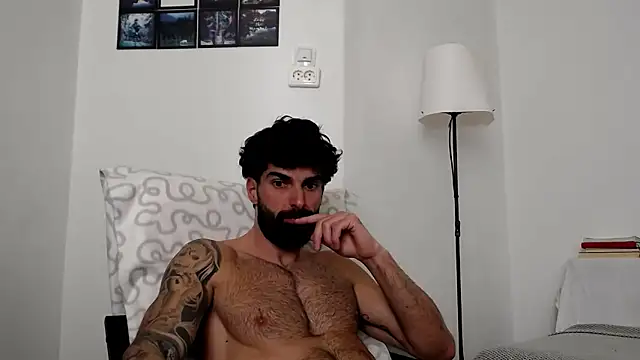 Verycutex online show from March 7, 2026, 8:43 am