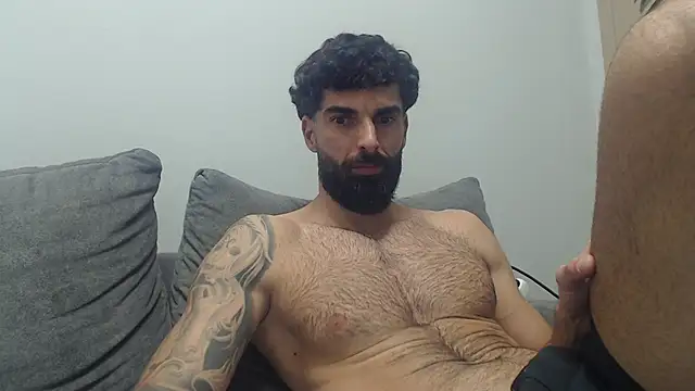 Verycutex online show from February 5, 2026, 8:26 pm