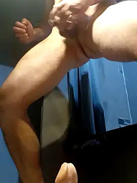 milosek81 online show from November 2, 2025, 3:00 am