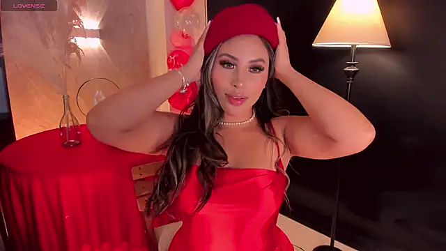 Snapshot of MiaRoberts1 chatting on February 14, 2025, 8:59 pm MiaRoberts1 online show from February 14, 2025, 8:59 pm