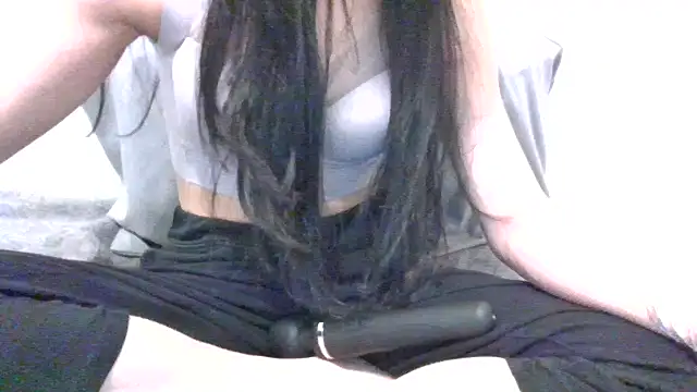 Snapshot of Sexy_asianxx chatting on February 13, 2026, 6:35 am Sexy asianxx online show from February 13, 2026, 6:35 am