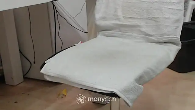 Supermen12171 online show from January 3, 2025, 2:08 pm