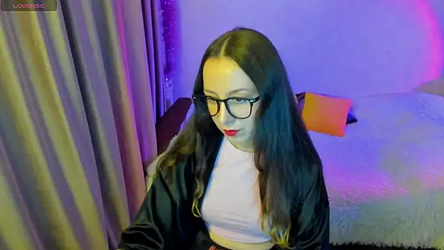 CurlySteph online show from October 1, 2025, 10:13 pm