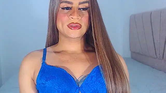 Valenntyna online show from November 27, 2025, 8:20 pm