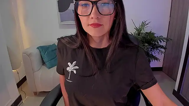 SaraParker  online show from March 12, 2025, 12:53 am