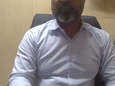 Snapshot of hairymaster95 chatting on February 10, 2025, 12:08 pm hairymaster95 online show from February 10, 2025, 12:08 pm