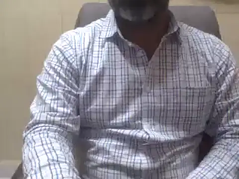 Snapshot of hairymaster95 chatting on February 21, 2025, 12:49 pm hairymaster95 online show from February 21, 2025, 12:49 pm