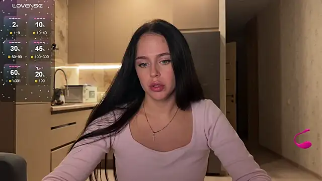 Megan Nilson online show from April 13, 2026, 7:07 pm