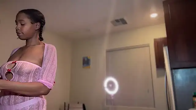 Cum2Charm online show from January 8, 2026, 5:24 am