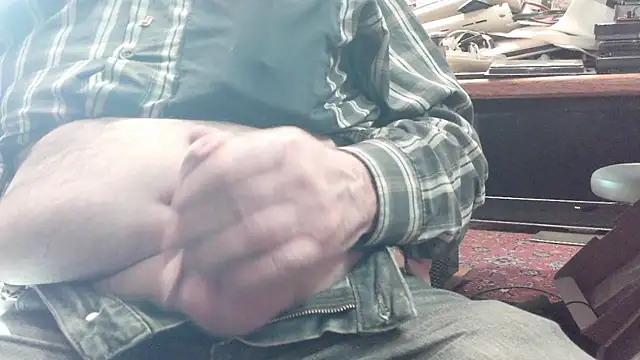 Snapshot of HaraldGermany chatting on September 28, 2025, 3:52 pm HaraldGermany online show from September 28, 2025, 3:52 pm