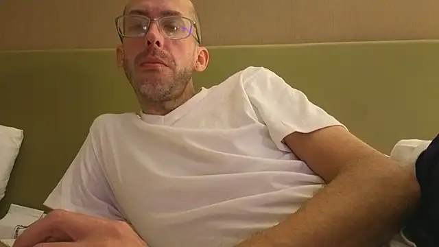 smokenstrokex online show from January 18, 2025, 3:05 pm