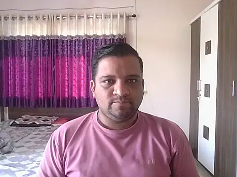 dhruv love online show from December 15, 2025, 4:07 am