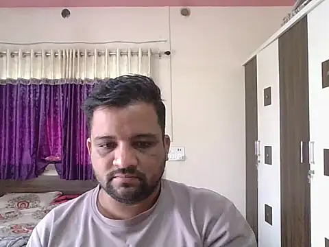 dhruv love online show from November 28, 2025, 4:34 am