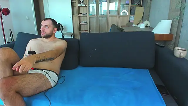 jesssyrossse online show from October 22, 2025, 7:52 am