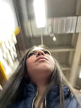 Alyshanon18 online show from April 18, 2026, 9:59 pm