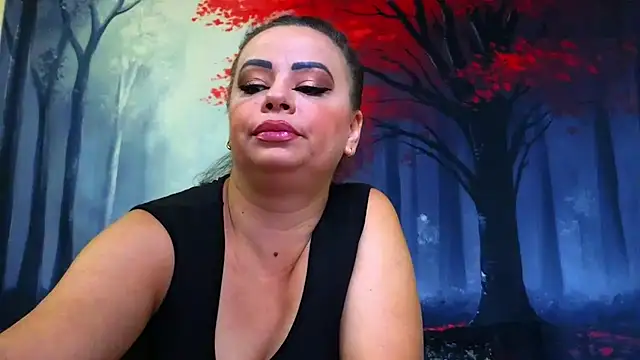 Snapshot of ElizabethEven chatting on October 3, 2025, 8:21 pm ElizabethEven online show from October 3, 2025, 8:21 pm