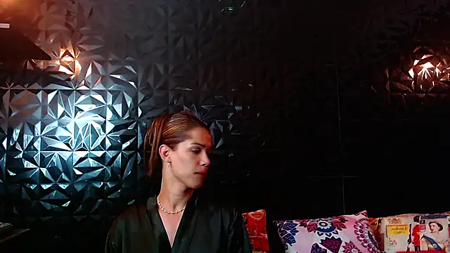 Snapshot of PINK__LOLA1 chatting on November 28, 2025, 1:00 pm PINK LOLA1 online show from November 28, 2025, 1:00 pm