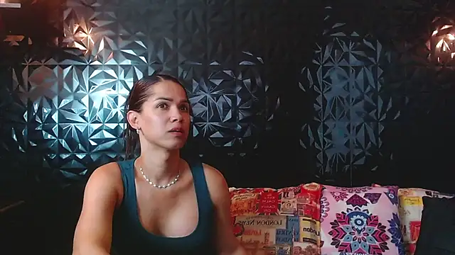 Snapshot of PINK__LOLA1 chatting on October 24, 2025, 8:41 pm PINK LOLA1 online show from October 24, 2025, 8:41 pm