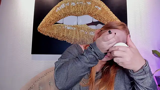 Snapshot of hannamartinn chatting on October 28, 2025, 3:44 pm hannamartinn online show from October 28, 2025, 3:44 pm