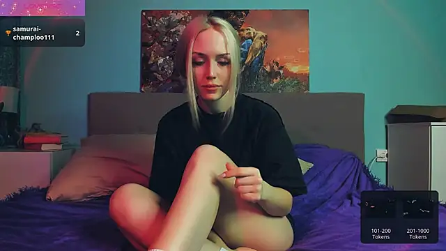 Snapshot of Linda_Roxy chatting on December 21, 2024, 1:42 pm Linda Roxy online show from December 21, 2024, 1:42 pm