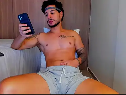 Snapshot of Sirs_papi chatting on January 16, 2026, 4:05 am Sirs papi online show from January 16, 2026, 4:05 am