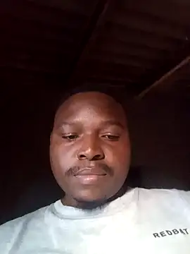 Snapshot of Makhuvha30 chatting on May 18, 2026, 1:49 pm Makhuvha30 online show from May 18, 2026, 1:49 pm