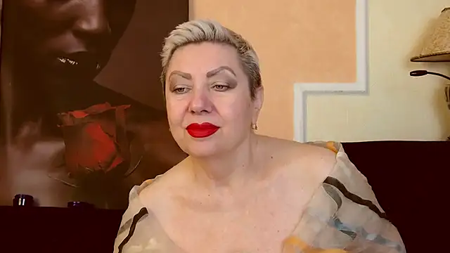 LadyPosh online show from November 7, 2025, 9:52 pm