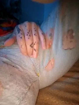 vamporasuccubus19777 online show from October 28, 2025, 6:01 am