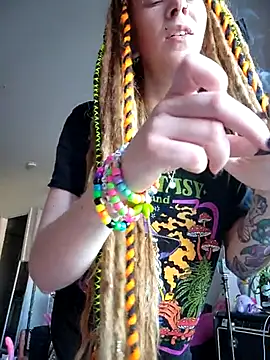 LucidLucy online show from October 27, 2025, 1:45 pm