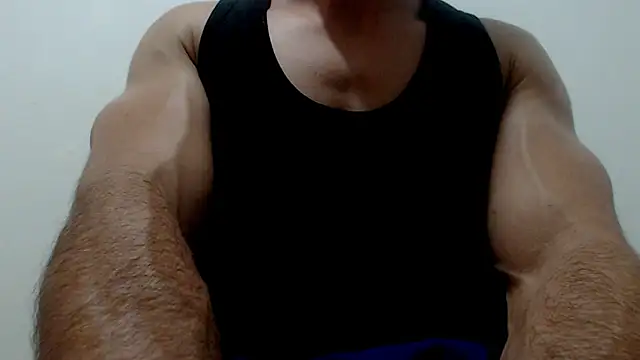 Snapshot of sexy_fit_guy_on_cam chatting on September 23, 2025, 8:54 am sexy fit guy on cam online show from September 23, 2025, 8:54 am