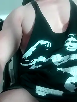 Snapshot of sexy_fit_guy_on_cam chatting on September 18, 2025, 8:56 pm sexy fit guy on cam online show from September 18, 2025, 8:56 pm