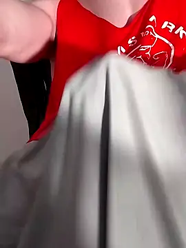 Snapshot of sexy_fit_guy_on_cam chatting on December 29, 2024, 8:22 am sexy fit guy on cam online show from December 29, 2024, 8:22 am