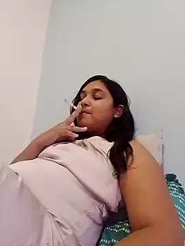 Indianbloom- online show from November 1, 2025, 10:53 am