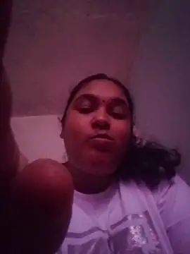 Indianbloom- online show from April 5, 2026, 8:10 am