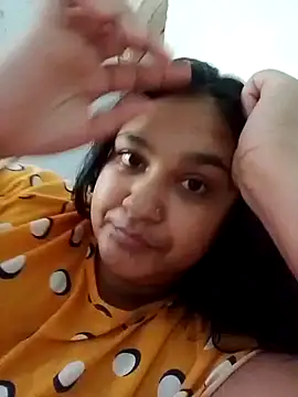 Indianbloom- online show from December 14, 2025, 10:43 am