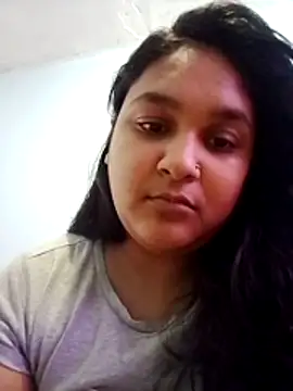 Indianbloom- online show from November 22, 2025, 11:09 am