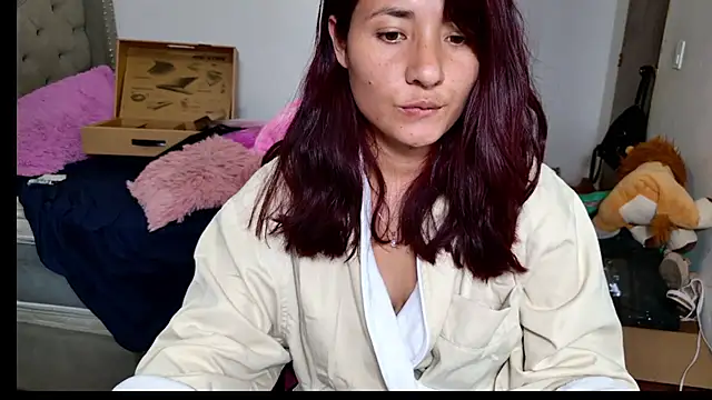 emily honter online show from December 16, 2025, 7:18 pm