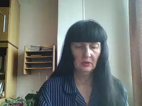 MelanyBanks online show from December 21, 2025, 10:28 am