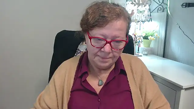 Adelewildx online show from September 15, 2025, 2:45 am