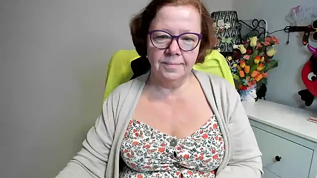 Adelewildx online show from May 20, 2026, 3:36 am