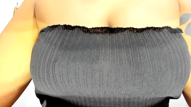 darsha sahu online show from April 14, 2026, 1:54 am