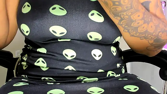 darsha sahu online show from October 16, 2025, 1:58 am