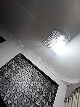 Popzbo online show from December 2, 2025, 6:37 am